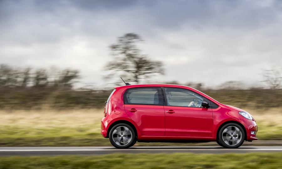  Skoda Citigoᵉ iV 2019 года  (UK) (фото 20 из 40)